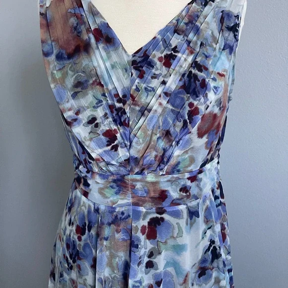 Vera Wang multicolored chiffon  dress. - Picture 2 of 8